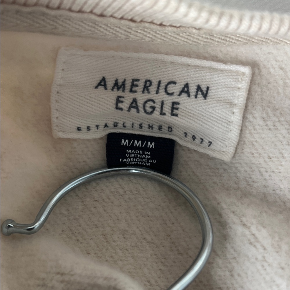 American Eagle Camouflage Crewneck Sweater size medium - Picture 5 of 5